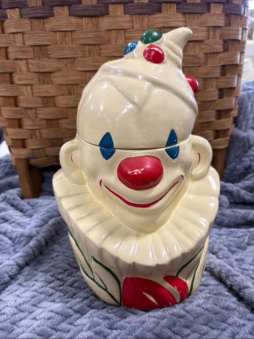 Vintage 1940’s McCoy Ceramic Clown Cookie Jar Red Nose Diamond Eyes